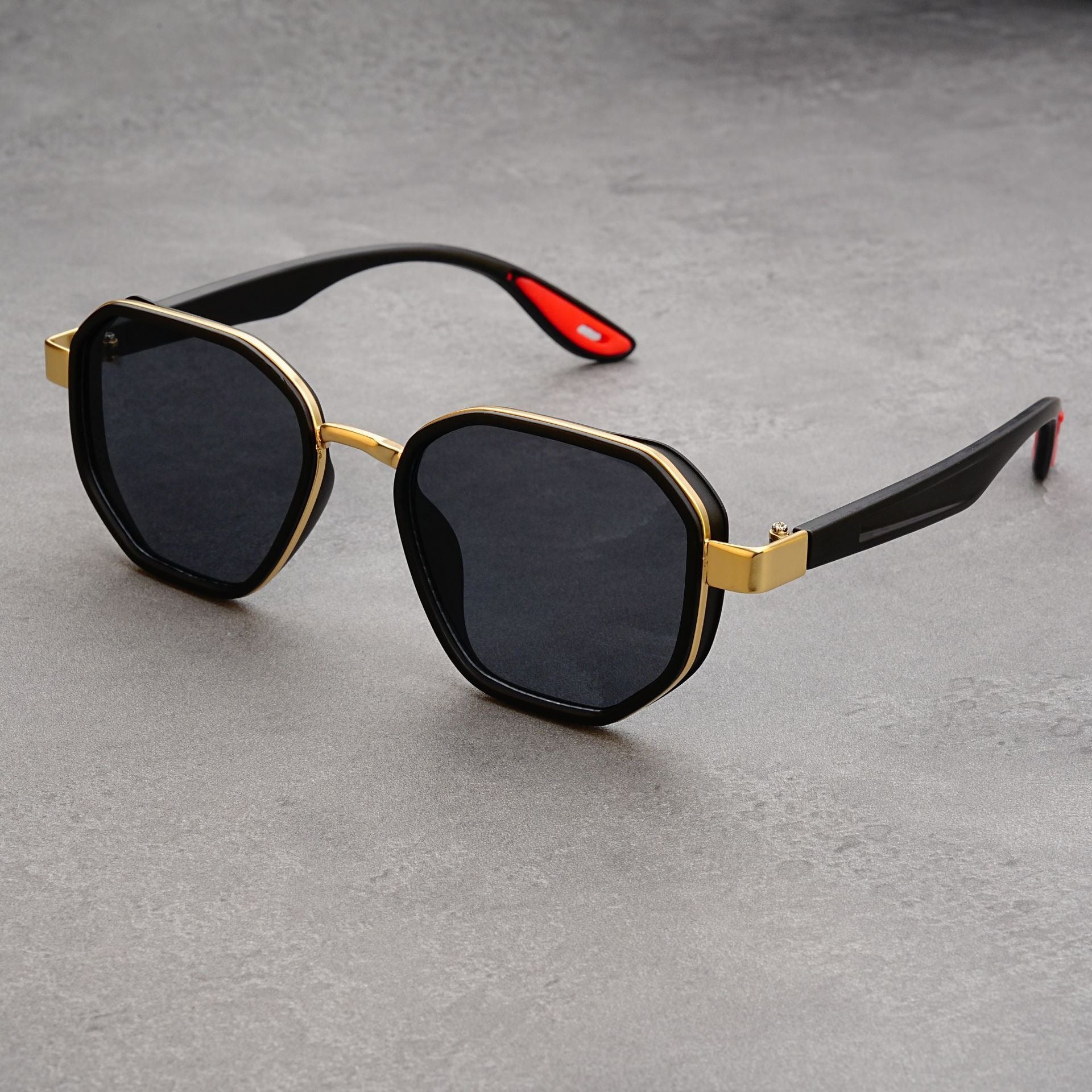 High-End Polygon TR90 UV Sunglasses