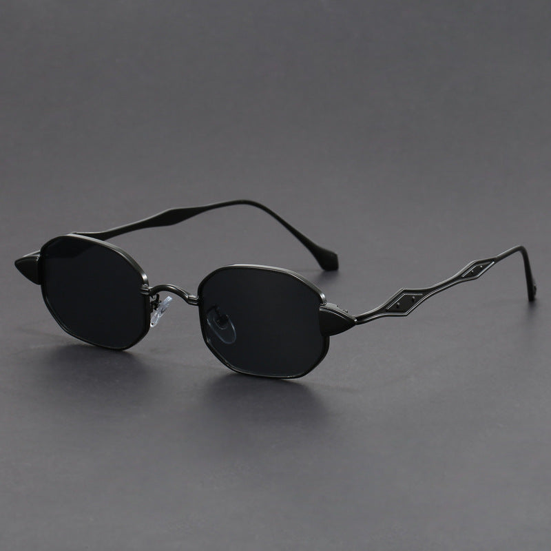 Victorian Luxe Metal Sunglass