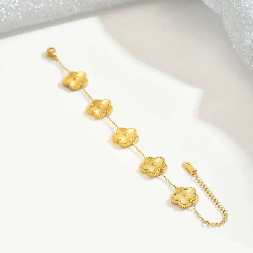 Elegant Gold Floral Link Charm Bracelet