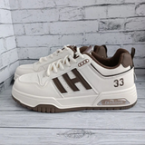 Sprint - Trendy and fashionable lace-up sneakers