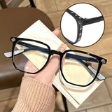 Impressive - Trendy Large Frame Glasses