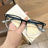 Impressive - Trendy Large Frame Glasses