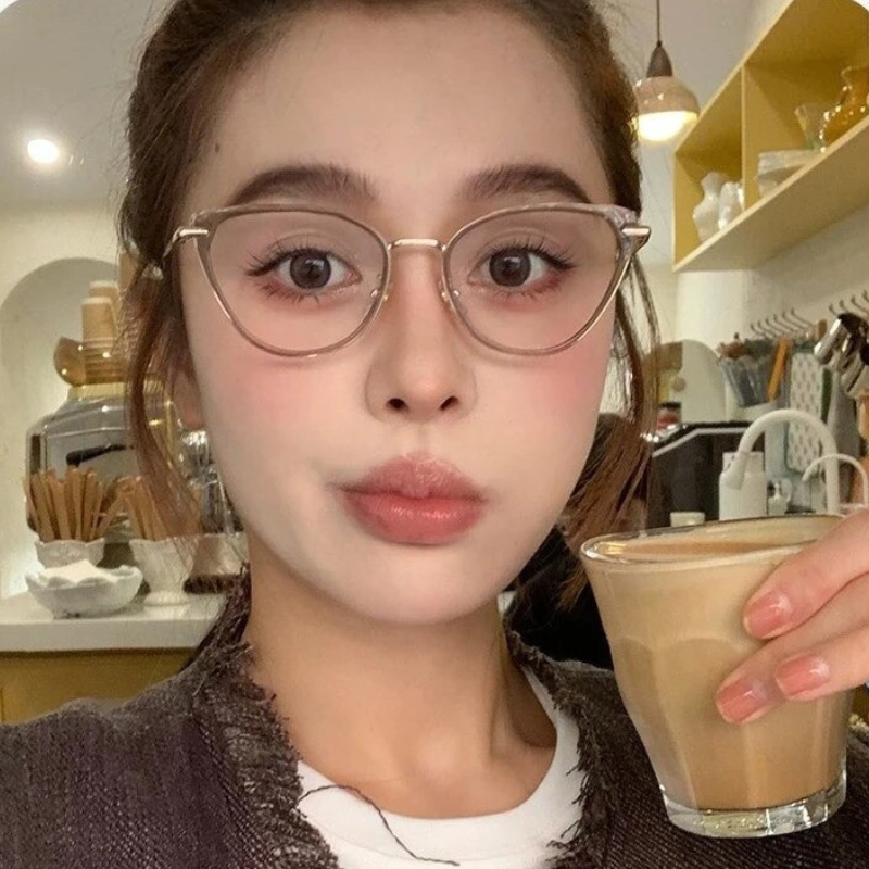 Cross-Border Fashion Photochromic Glasses - Tea Bean Flower
