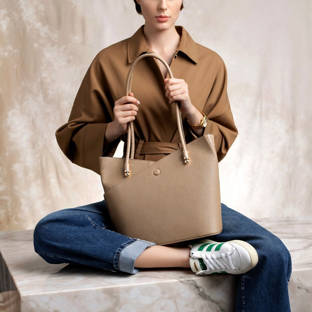 Velora Classic Women’s Tote
