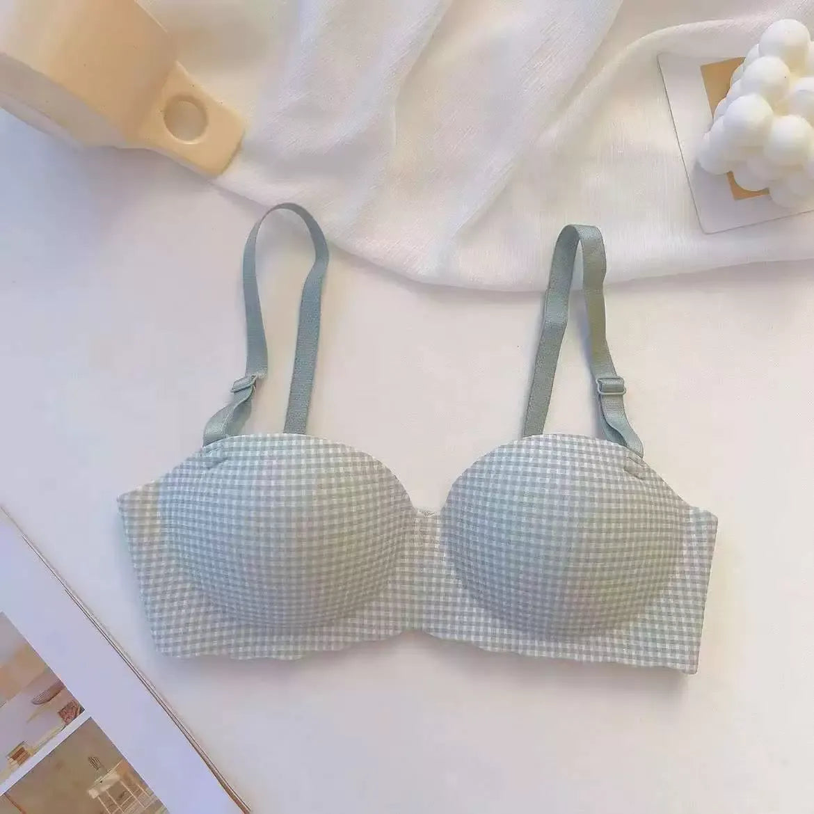 Thin Patterned Push-Up Bra