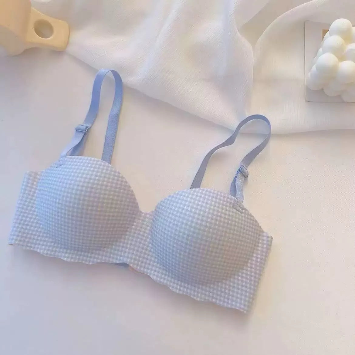 Thin Patterned Push-Up Bra