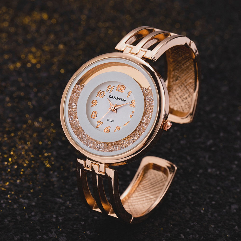 Classic Pointer Display Everyday Wear Watch
