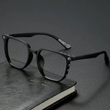 Impressive - Trendy Large Frame Glasses