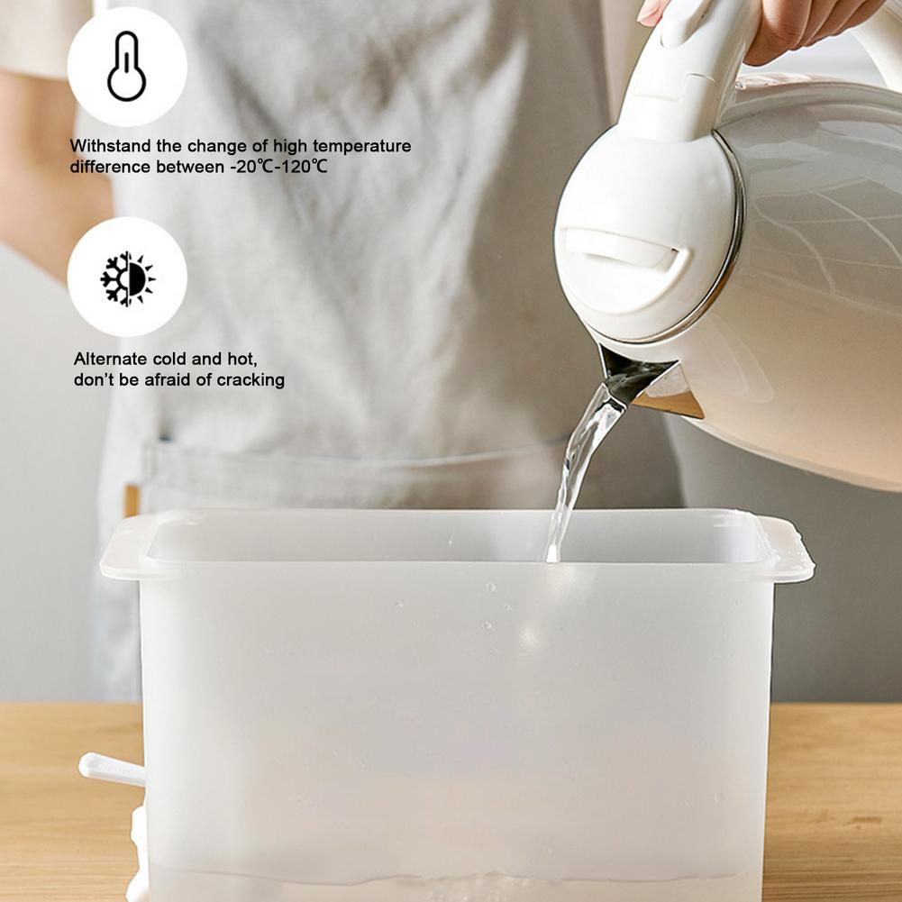 2.5L Plastic Juice Container with Faucet Care Me