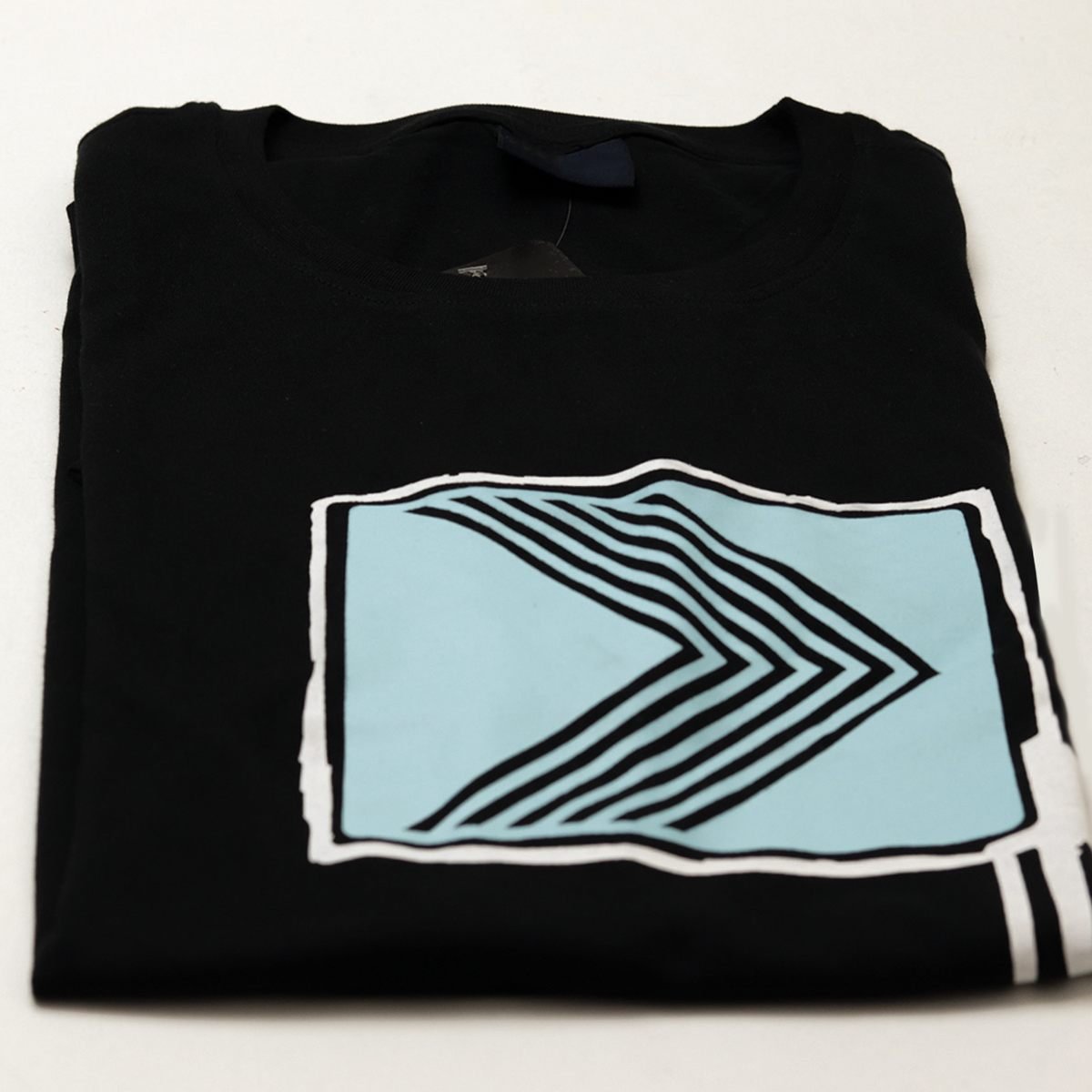 Blue Arrow Stylish Comfortable Summer T-shirt