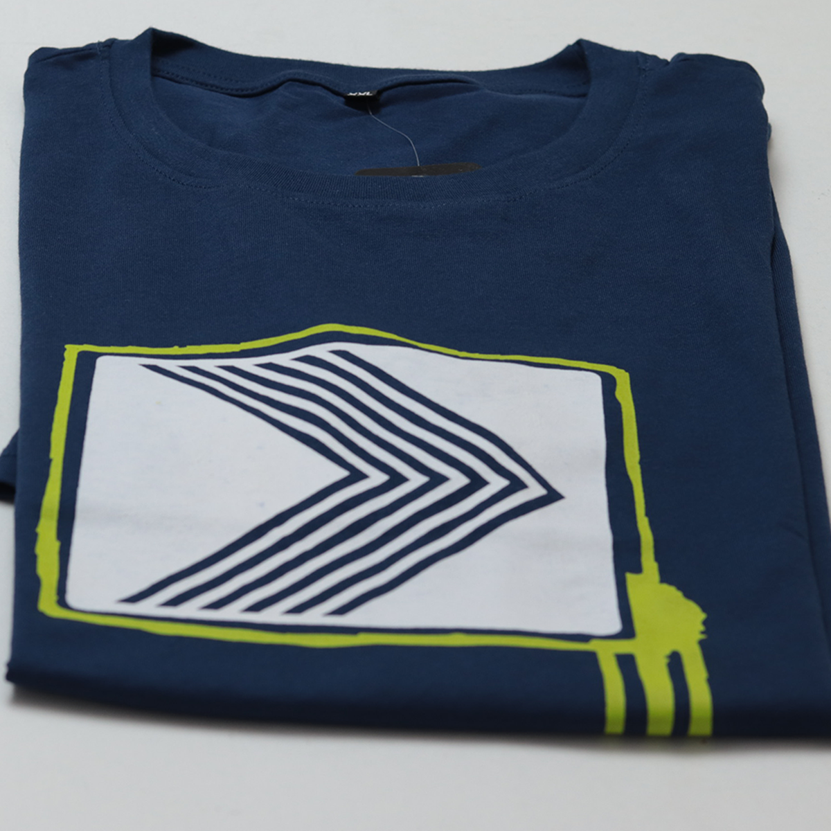 Blue Arrow Stylish Comfortable Summer T-shirt