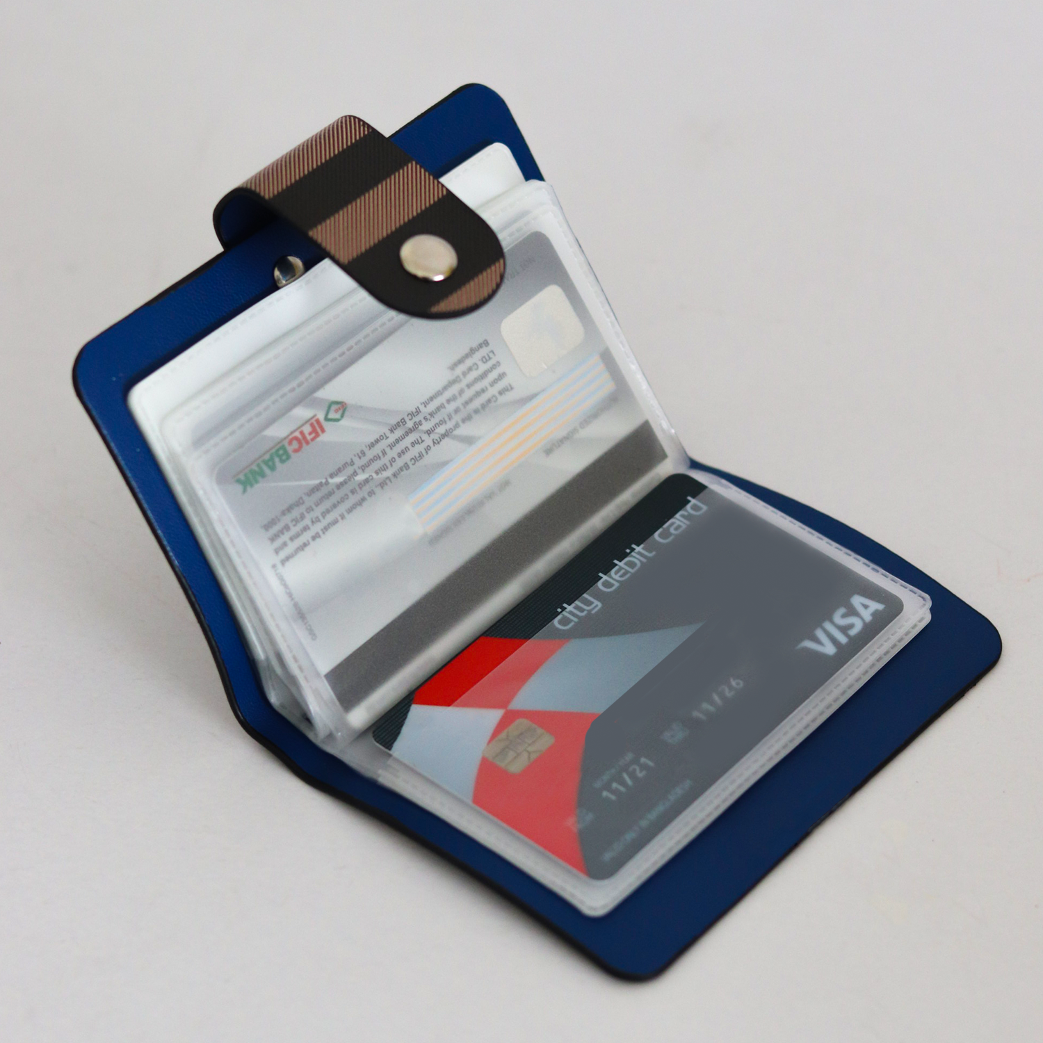 Stylish 20 Compartment Card Holder